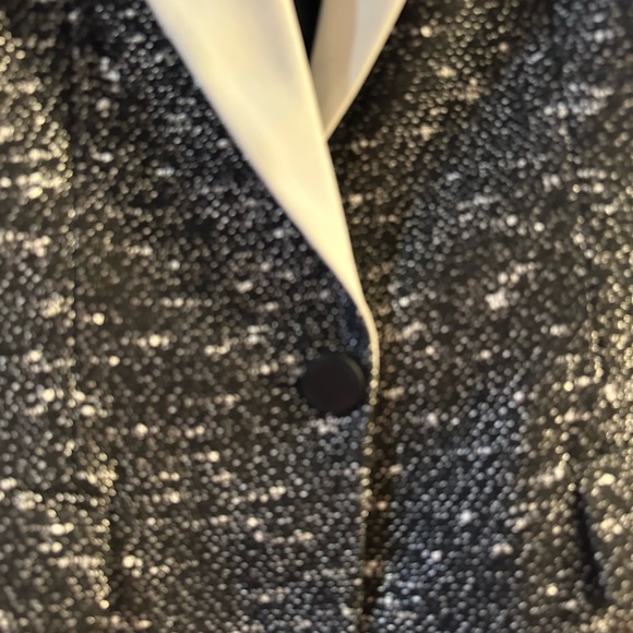 Gorgeous Ivanka Trump suit jacket blazer size 6 - Picture 3 of 7